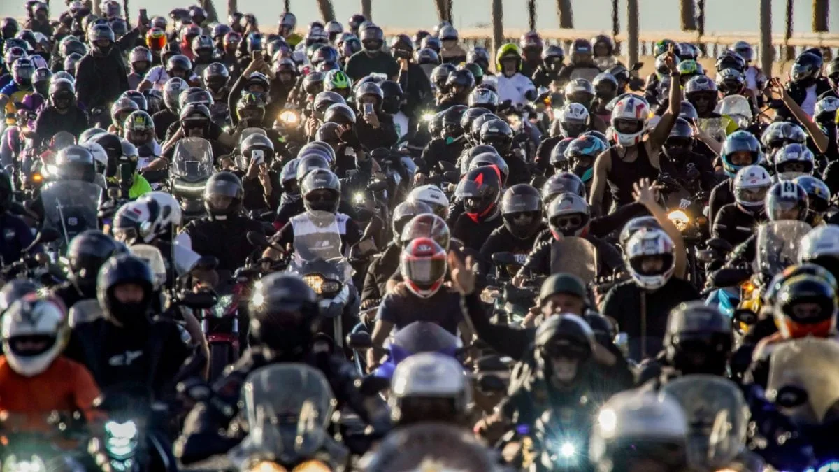 Projeto exige lacre físico em placas de motos e quadriciclos