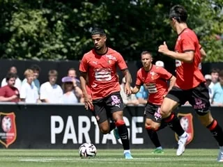 Tous les résultats des matches amicaux des clubs de Ligue 1 : Marseille, PSG, Lyon, Rennes…