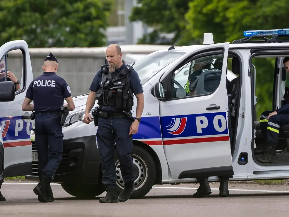Arrollamiento masivo deja un muerto y 12 heridos al norte de Francia