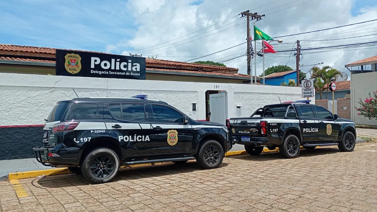 Homem é preso suspeito de perseguir e ameaçar a ex-companheira em Avaré