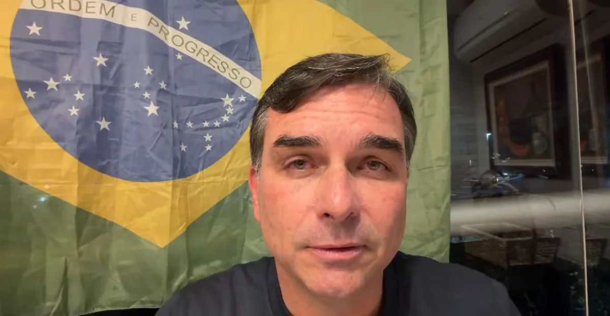 Flávio Bolsonaro começa campanha em São Paulo pela zona leste nesta quinta-feira