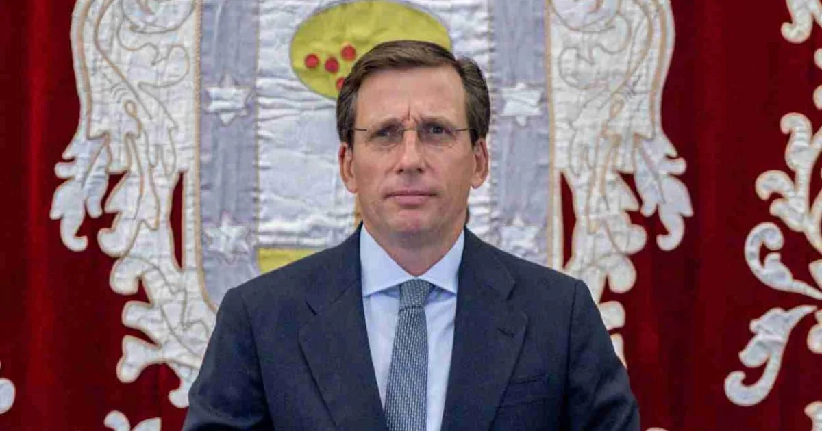 La última cesión de Almeida a los intereses privados en las fiestas de La Paloma levanta la crítica en el Ayuntamiento: "Suma y sigue"