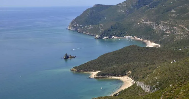 Setúbal. Protestos contra privatização de praias na Arrábida