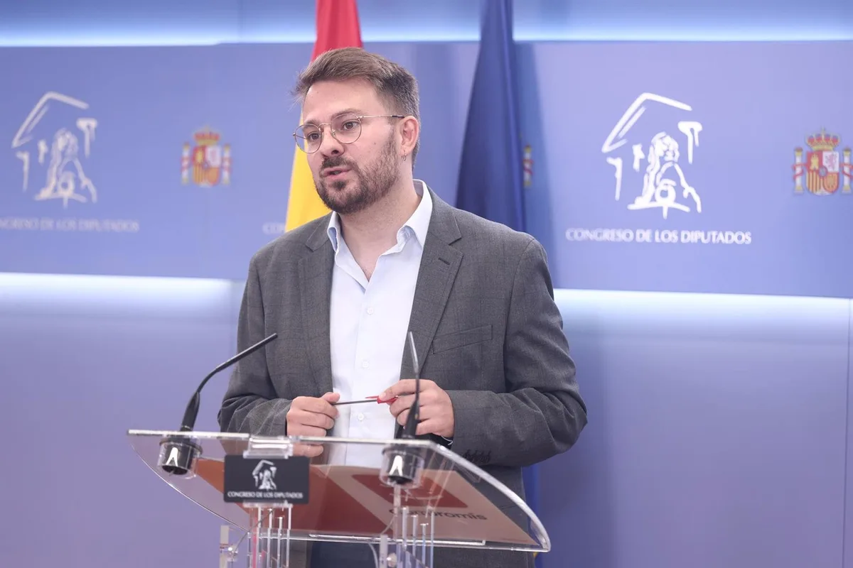 Diputado de Sumar acusa al PSOE de "síndrome de Estocolmo" con Mohamed VI y cree que Sánchez "llega tarde" a la crisis