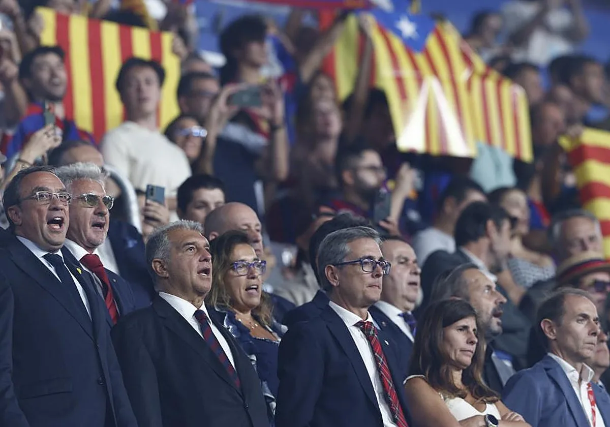 Estrellados (política y fútbol)