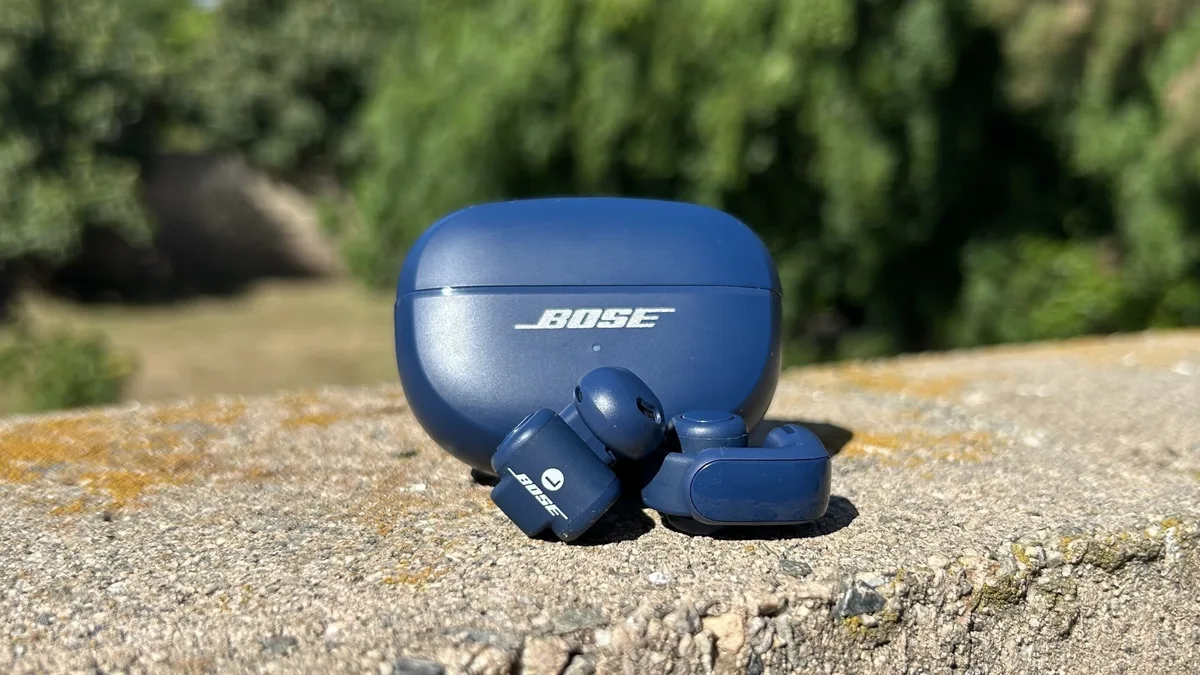 We tested every pair of Bose headphones and earbuds. We found 5 we love, and 1 to buy on sale.