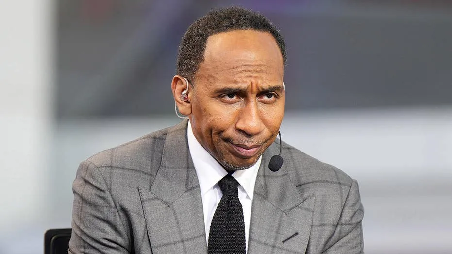 Stephen A Smith roasts Stephanie White after DiJonai Carrington foul response: 'How are you the head coach?'