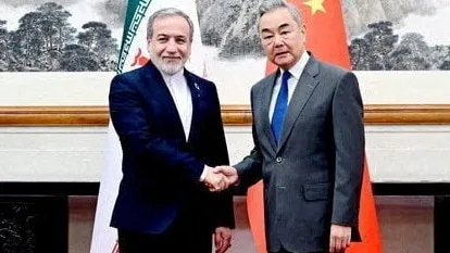 Araghchi, Wang Yi meet ahead of Xi-Trump talks; China urges return to Islamabad pact