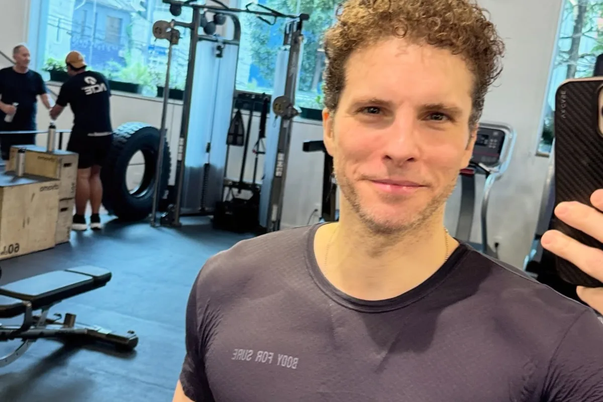 Thiago Fragoso detalha mudanças depois de perder 10kg: "Tudo melhorou”