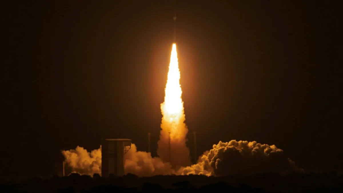 ESA bringt Satelliten zur Erforschung von Klima und Extremwetter ins All