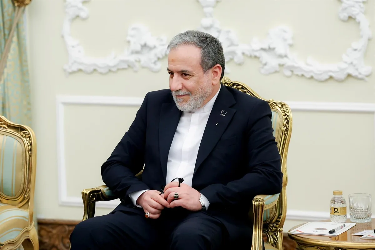 Irán reclama a Macron que "escuche al futuro de Francia" y resalta que "el pueblo exige un cambio radical"