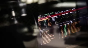 Bolsa de Lisboa abre a cair 0,39%