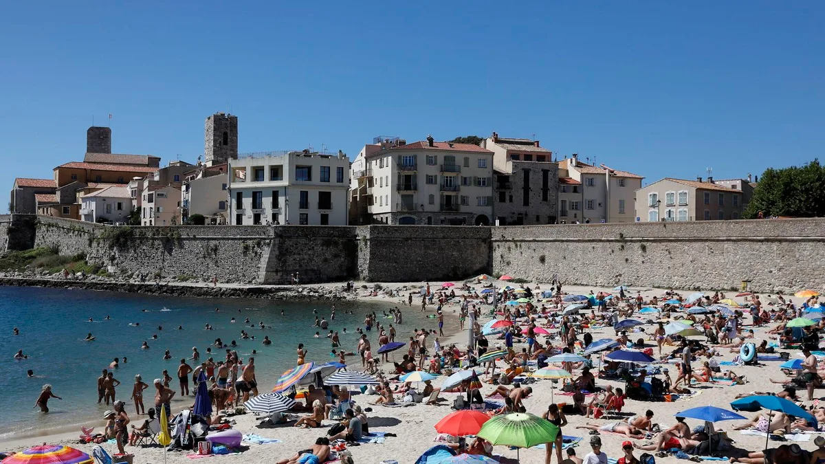 Un desaparecido y 10 heridos por el choque de dos embarcaciones en la Costa Azul francesa