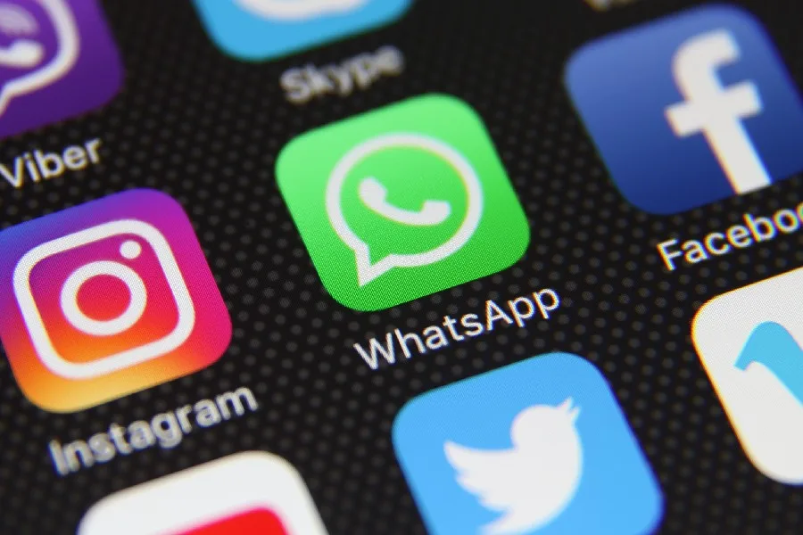 Nova Zelândia entra no rol de países que querem proibir redes sociais para menores de 16 anos