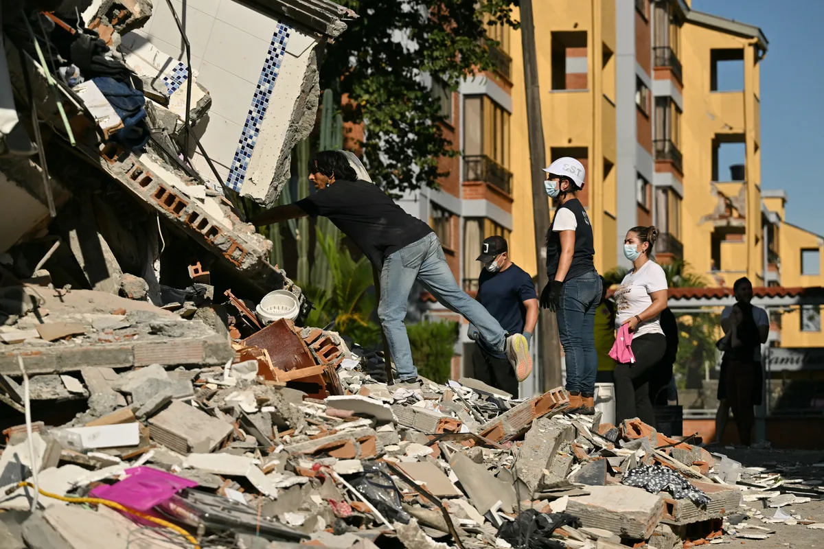 Presidente da Colômbia decreta ‘emergência econômica’ para enfrentar terremoto