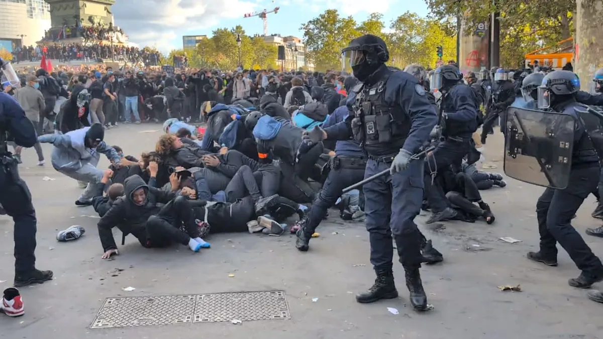 Schülerproteste außer Kontrolle - Gewalt-Eskalation im Herzen von Paris