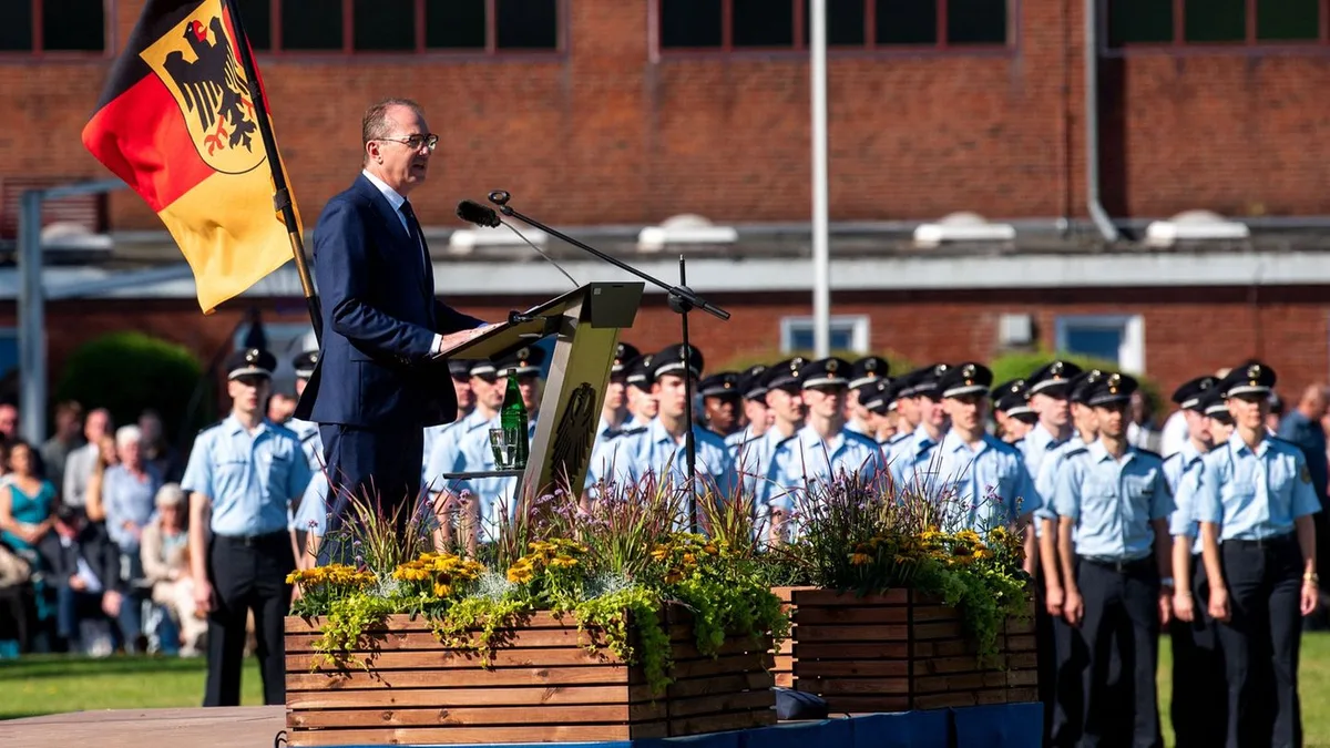 Sicherheit: Dobrindt: Bundespolizei verdient verlässliche Unterstützung