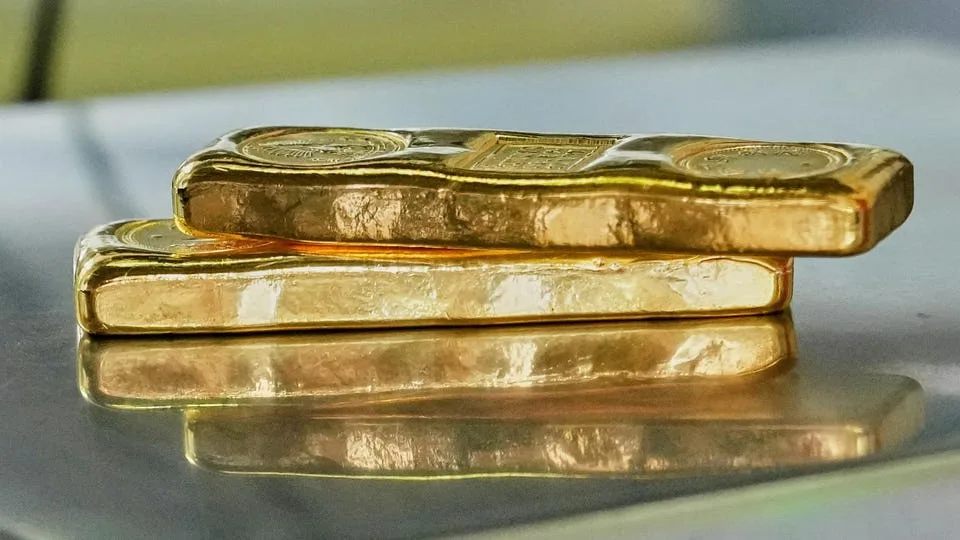 Gold Rebounds From Steep Losses As Treasury Yields And U.S. Dollar Fall