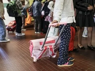 Un élève peut désormais changer d’école à cause des actes de ses parents : la FCPE attaque le décret au Conseil d’État