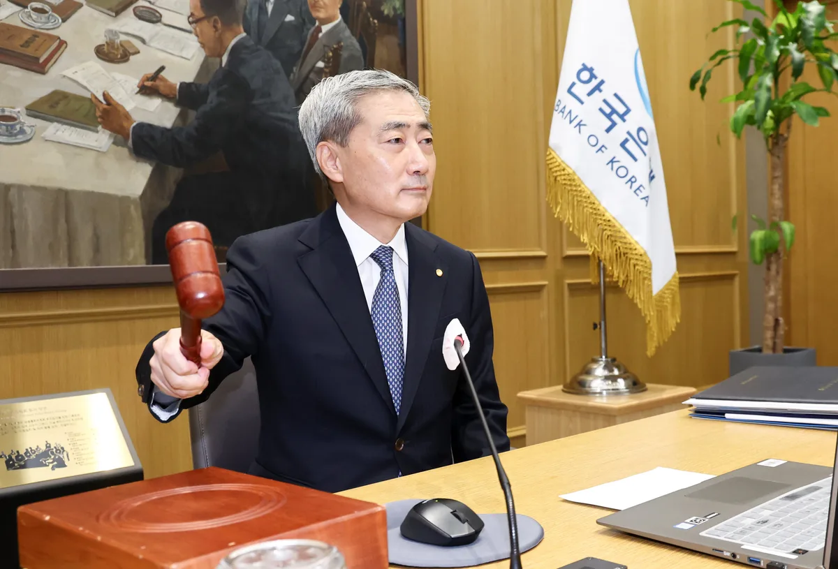 한은, 2회 연속 금리 인상 ‘연 3% 시대’… 증권업계 “단기 충격 속 업종별 차별화 심화 전망”