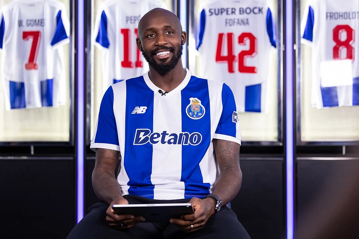 Médio costa-marfinense Seko Fofana regressa ao FC Porto por empréstimo do Rennes