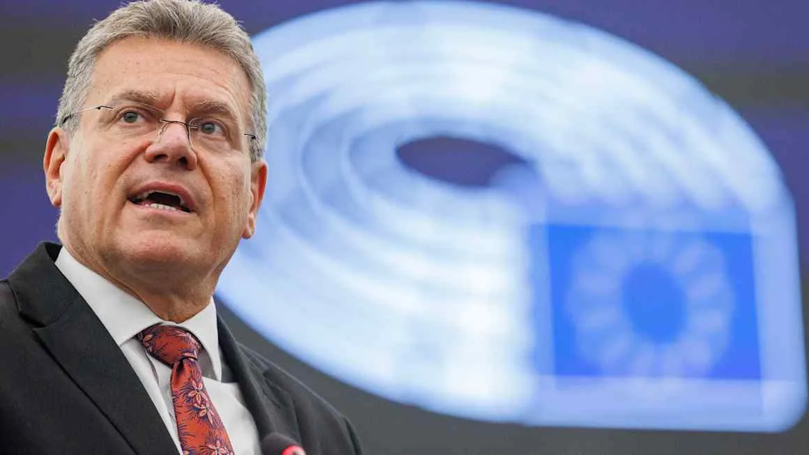 China and EU avert trade conflict with ‘understanding’ on hybrid cars