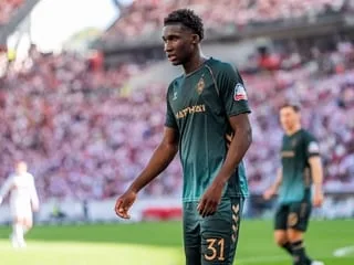 Mercato RC Strasbourg. Gros coup du Racing qui s’offre le jeune défenseur Karim Coulibaly en provenance du Werder Brême