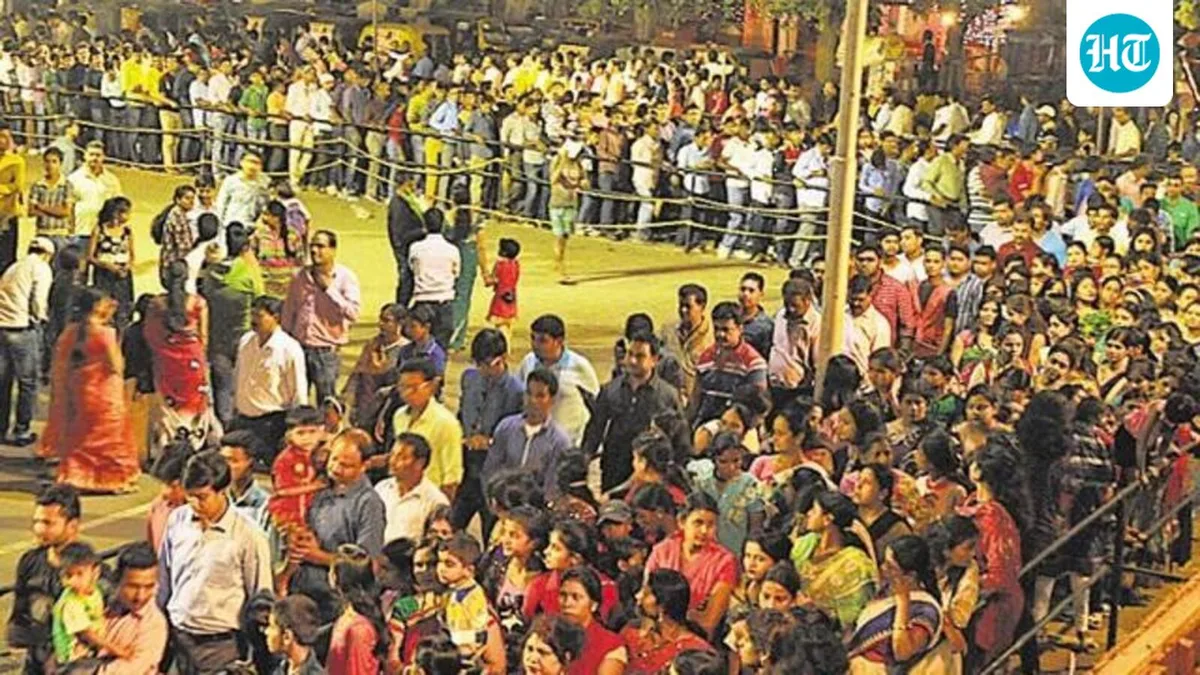 Kolkata Police’s orange T-shirt tender for Durga Puja volunteers sparks row