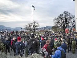Angriffe auf Rechtsextremisten: Polizei nimmt mögliches Mitglied der "Hammerbande" fest