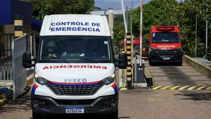 Une collision entre un bus et un camion fait au moins 23 morts au Brésil