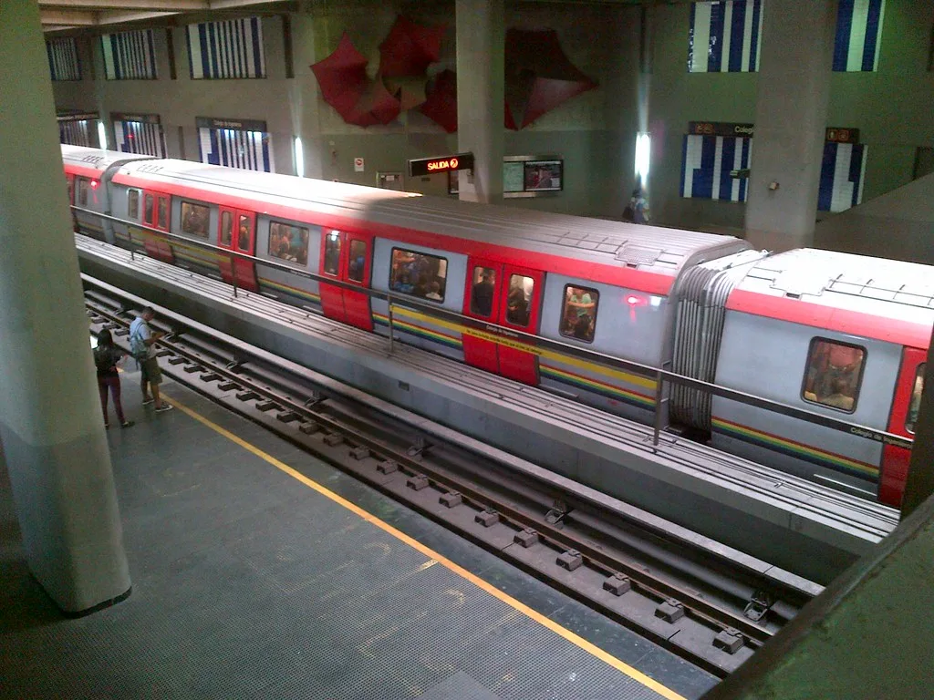 Metro de Caracas aumenta la tarifa a 160 bolívares