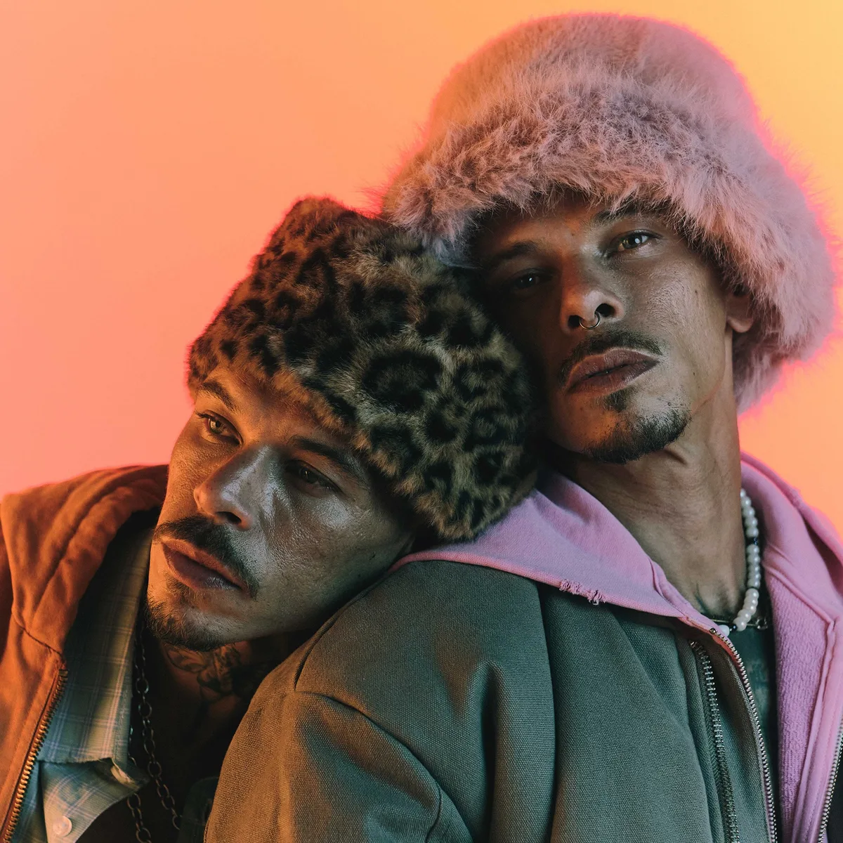 Medulla volta como duo e apresenta o primeiro álbum em dez anos, 'No dia que tudo mudou', feito com Los Brasileros