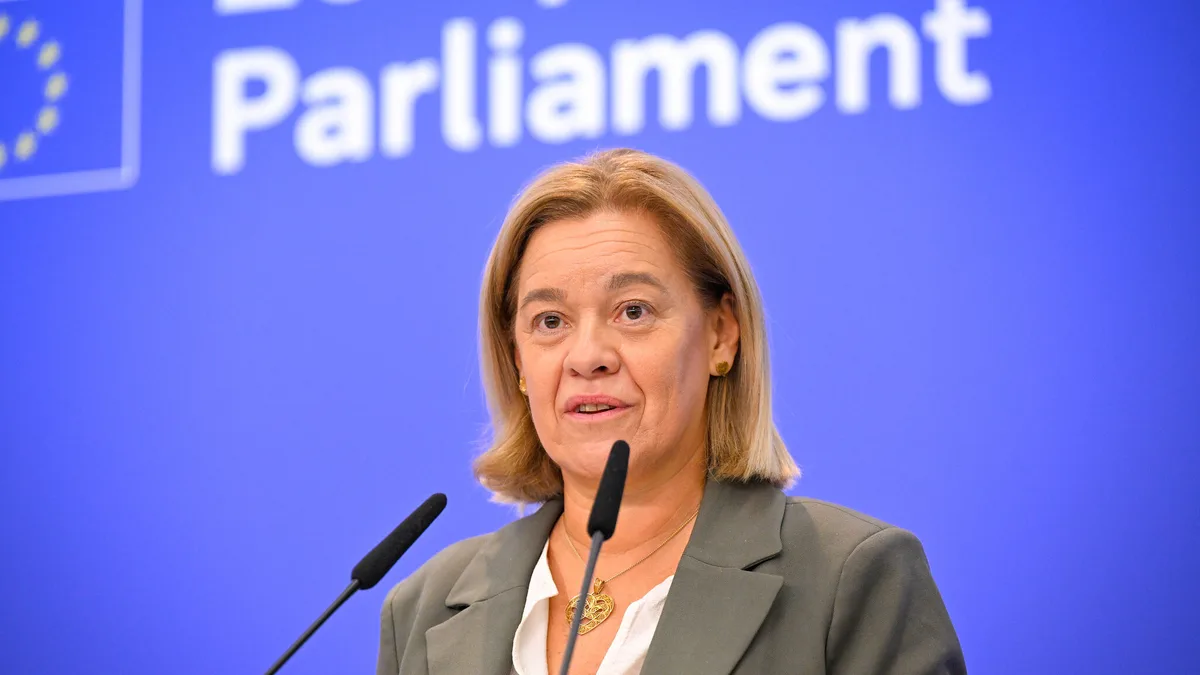 Orçamento da UE sem fumo branco para Açores e Madeira. “Não podemos aceitar”, diz Carla Tavares