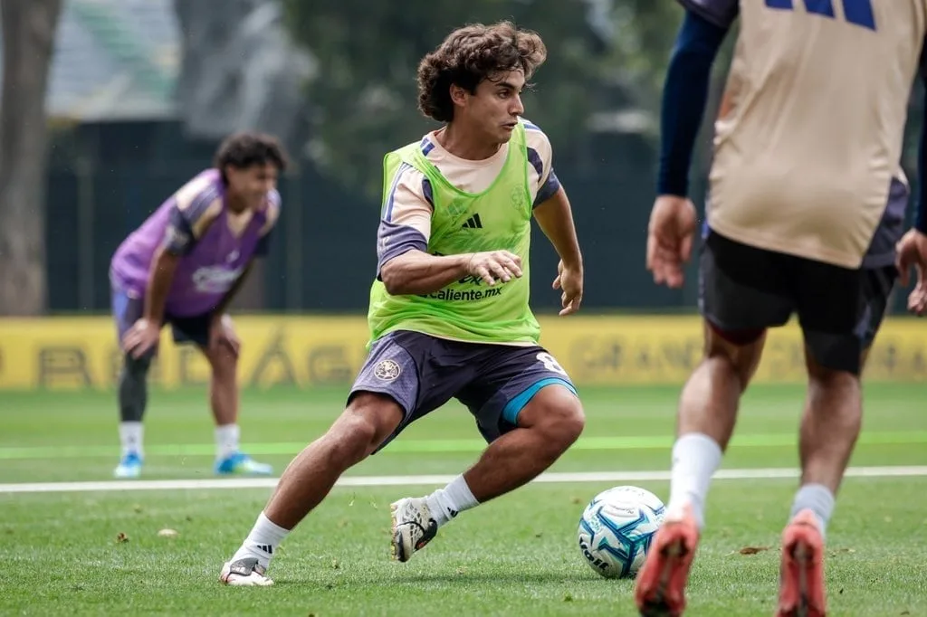 ¿Debutará Carlos Álvarez ante Chivas? El nuevo jugador del América ya está listo
