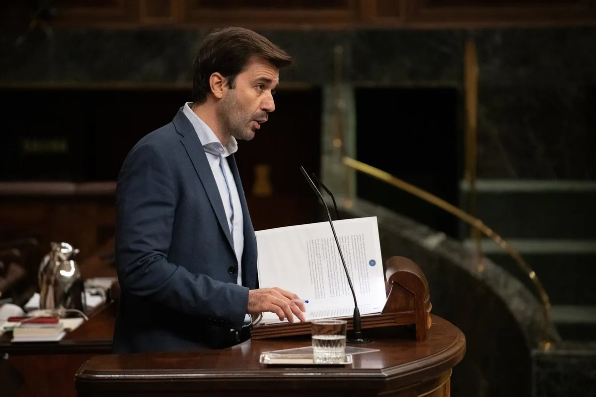 Dirigente de Podemos pide a su partido que pacte la unidad con partidos de Frente Amplio y otras formaciones