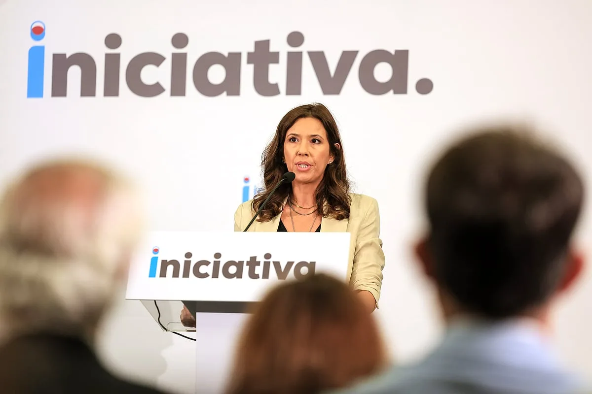 Mariana Leitão ataca "país das maravilhas" de Montenegro, onde a "reforma do Estado" não existe