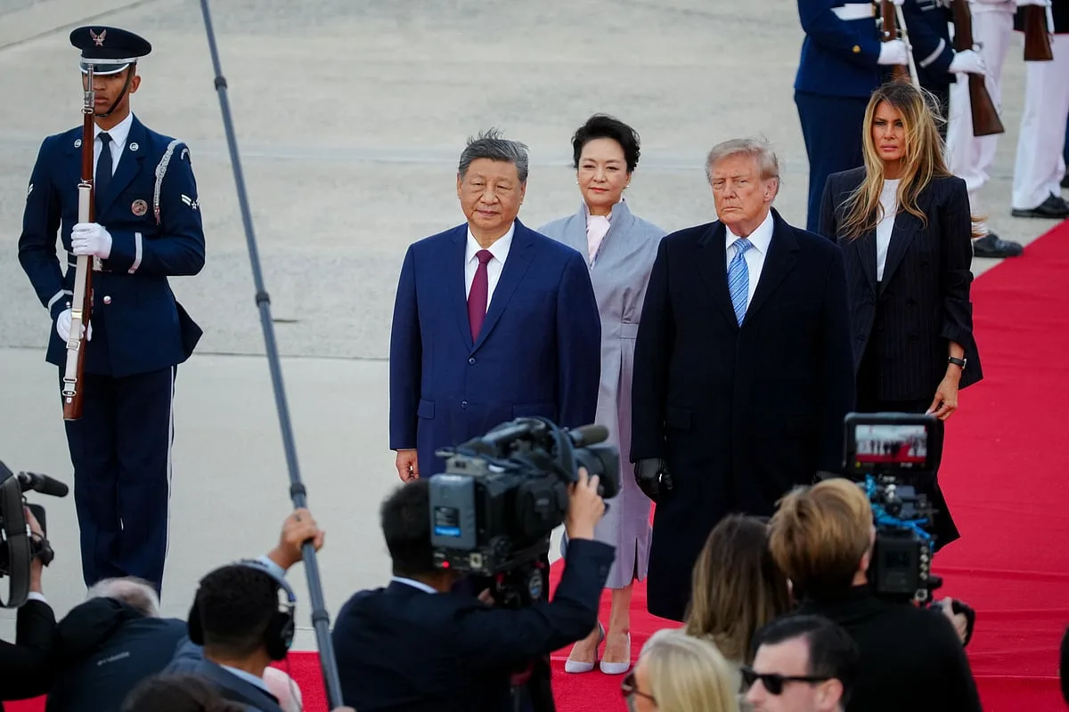 Trump recebe Xi à chegada a Washington para primeira visita do presidente chinês em mais de uma década