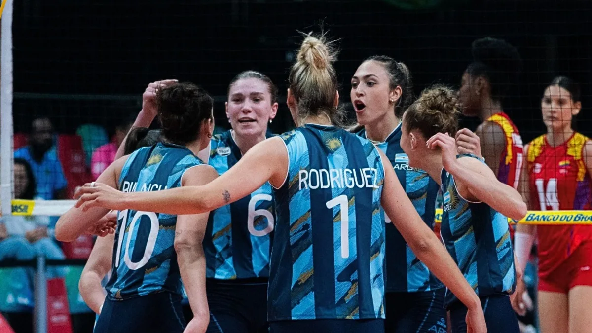 Argentina clasificó al Mundial y Juegos Panamericanos: triunfazo frente Venezuela por el Campeonato Sudamericano de vóley 2026