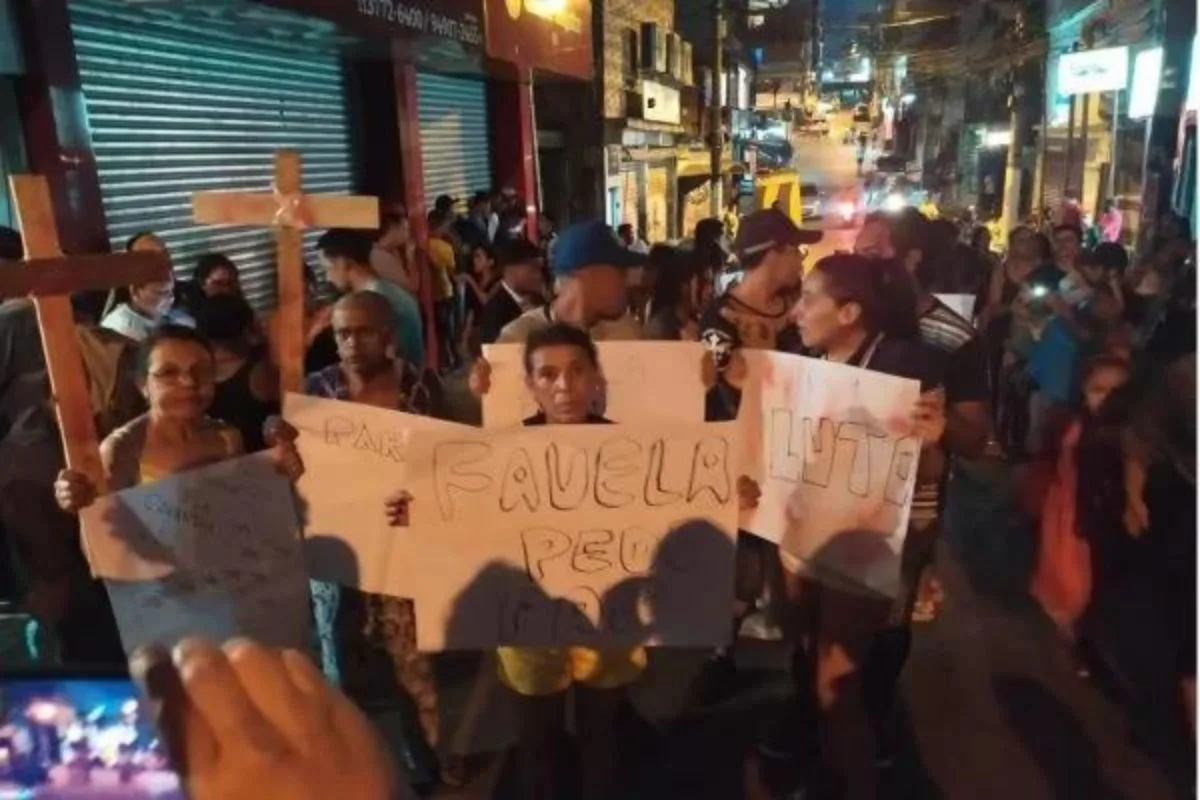 PMs vão a júri por morte de nove jovens em baile funk em Paraisópolis