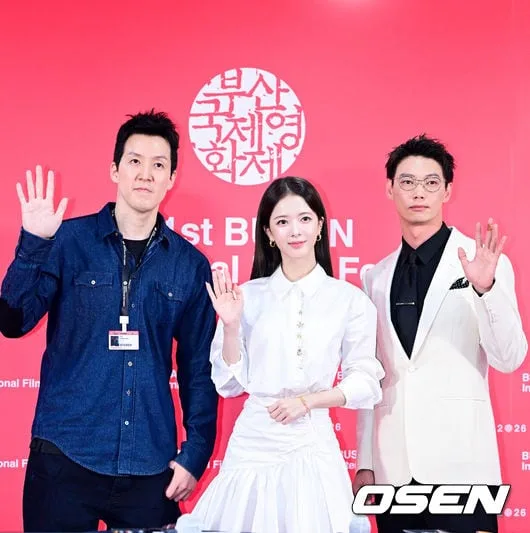 [사진]노정의-카사마츠 쇼-김정훈 감독, 영화 '면도' 기대하세요