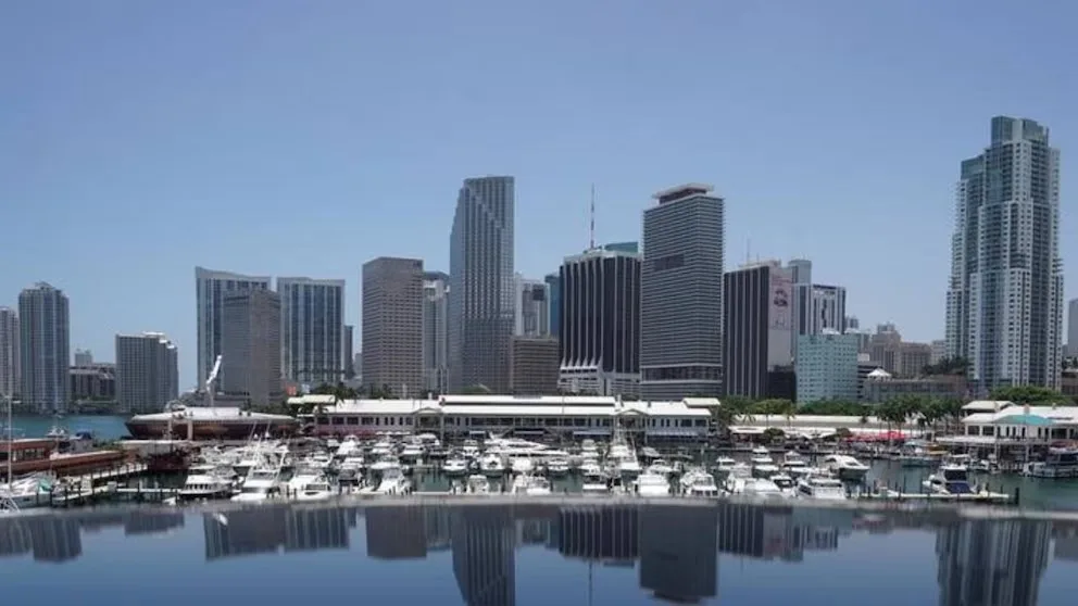 Miami superó en costo de vida a Nueva York mientras atrae a los multimillonarios