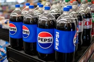 Pepsi reduz projeções e acende alerta para vendas de refrigerantes nos EUA