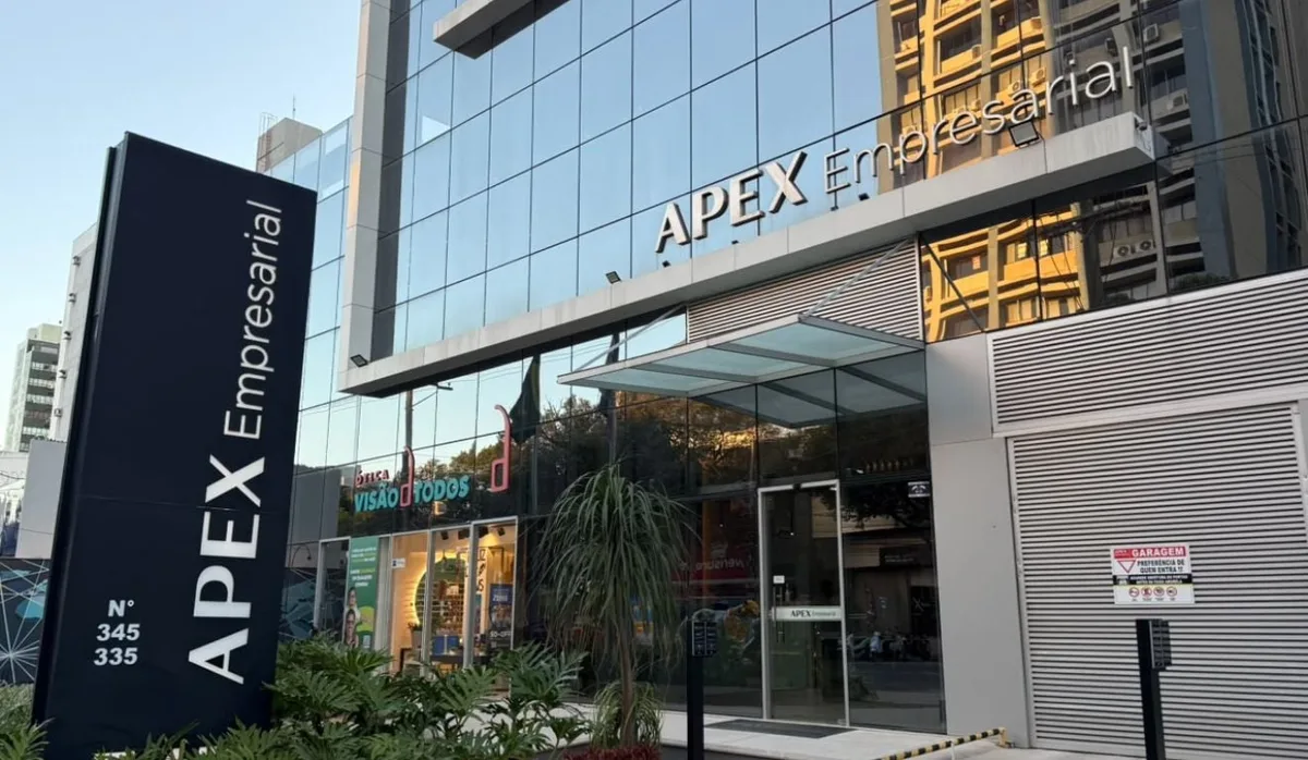 Apex troca advogados uma semana após obter proteção contra credores