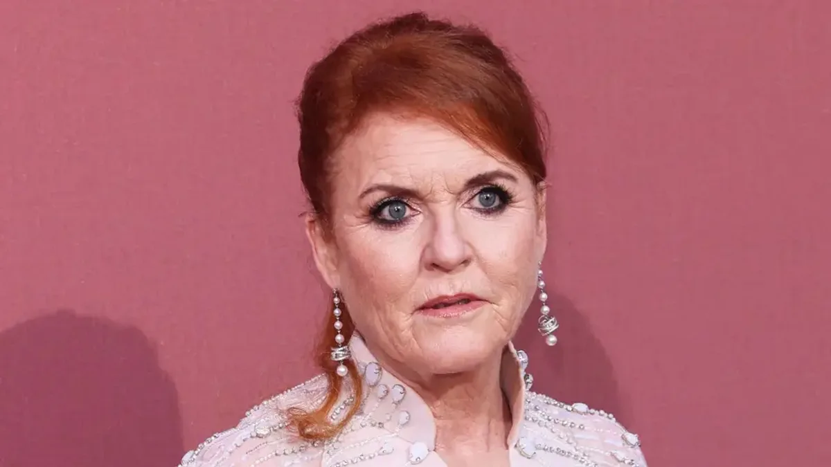 Sarah Ferguson recibe visitas secretas de sus hijas, las princesas Beatriz y Eugenia: "Están muy avergonzadas"