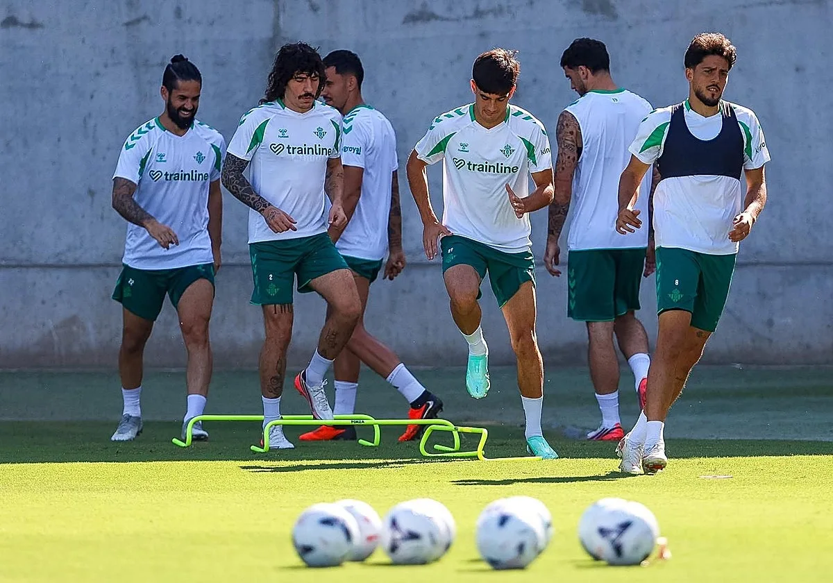 Deportivo - Betis: A llenar la barriga de puntos antes del largo descanso internacional