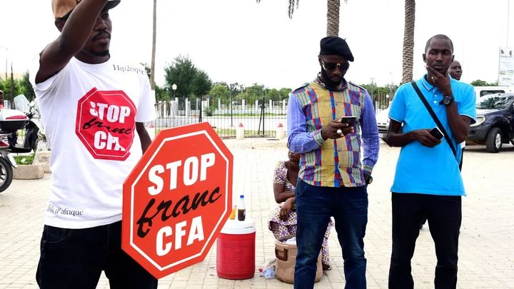 Monnaies, monnaies, monnaies : Du franc CFA à l’Eco, le long chemin vers la décolonisation