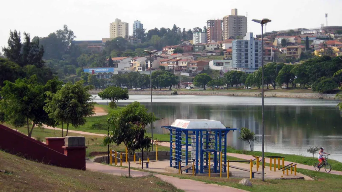 Capital da linguiça artesanal a 87 km de São Paulo: a cidade serrana que superou São José dos Campos no ranking de qualidade de vida