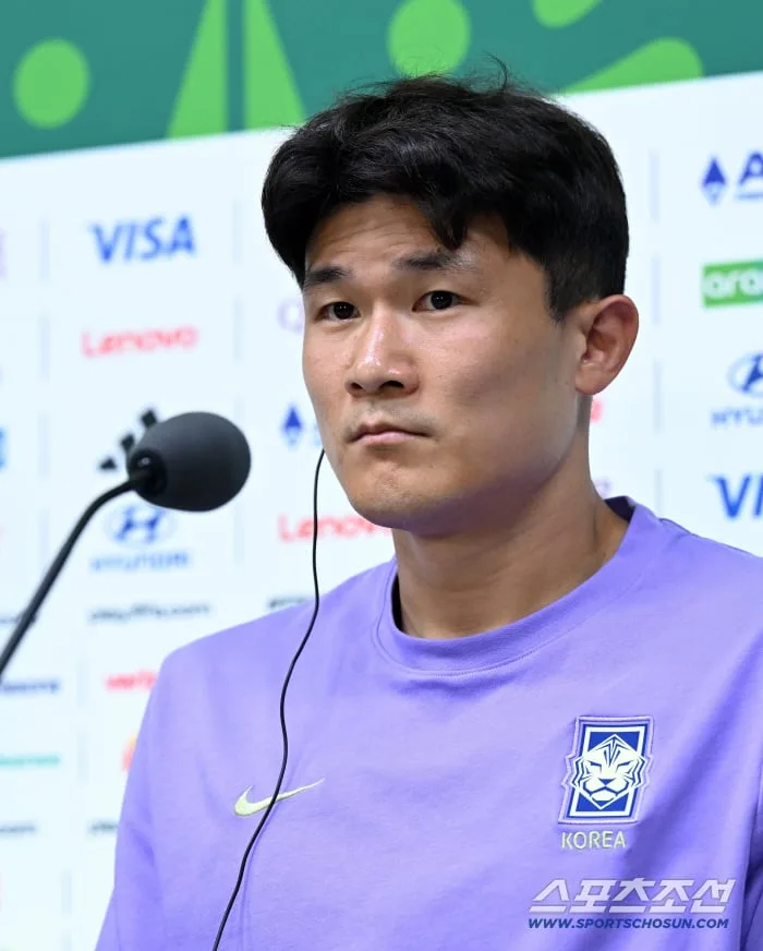 韓 수비수 역사상 이런 극찬 있었나! 국가대표 김민재 칭찬 폭발 "동료들에게 몹시 사랑받는 선수→팀 이끄는 확실한 원동력"