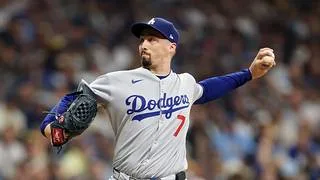 Blake Snell firma una extraña marca histórica en los playoffs de las Grandes Ligas