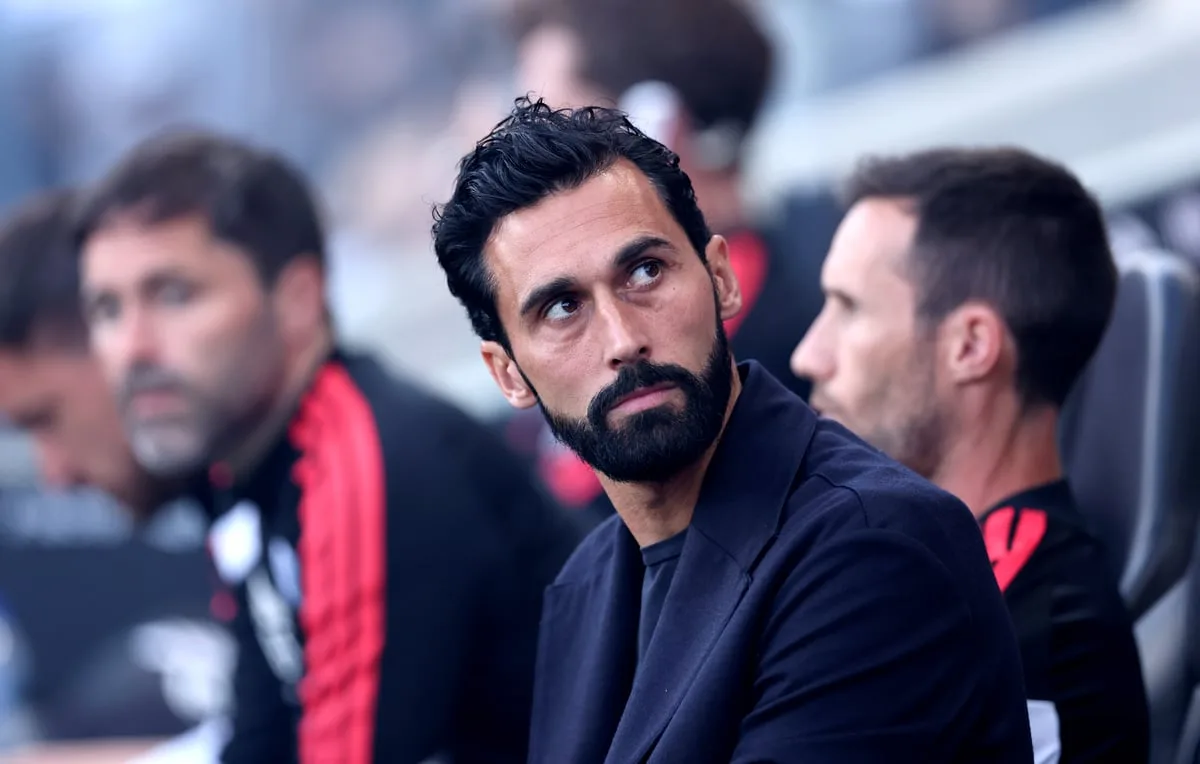 Alvaro Arbeloa confirms Antonee Robinson injury scare in three-man Fulham update